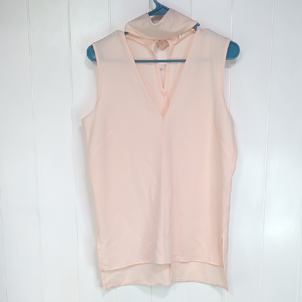 ❤️5/$25 Adrienne Light Pink V-Neck Tank Top